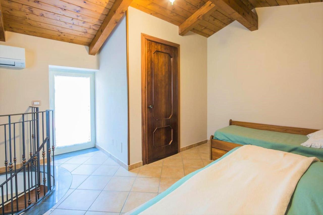 Traulivi Country House Meta Extérieur photo